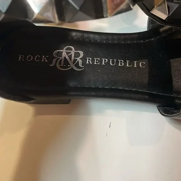 Rock & Republic Women’s Black Gladiator Thong Studded Zip Sandal Sz 9.5 - Picture 3 of 9